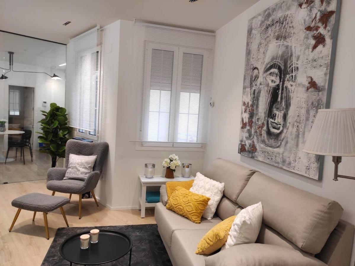 Lujoso Y Amplio Apartamento Con Parking Incluido 레온 외부 사진